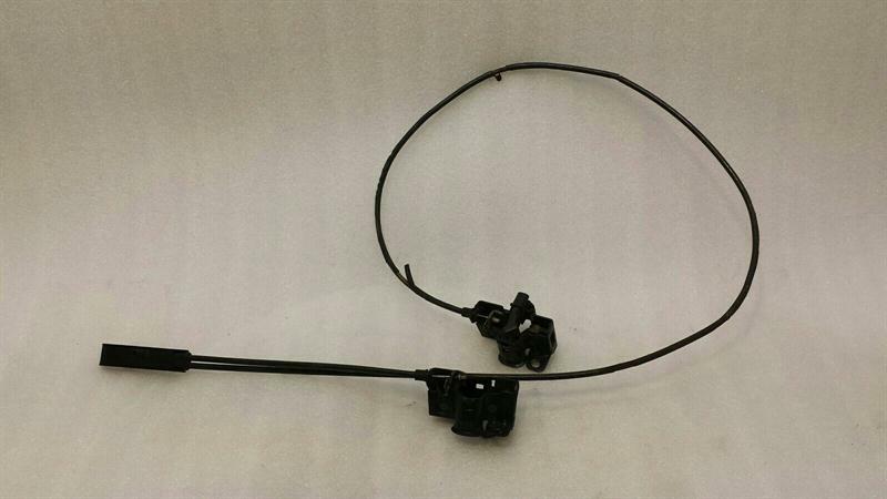 Mercedes CL W216 Bonnet Lock A2218800260 Bonnet Lock