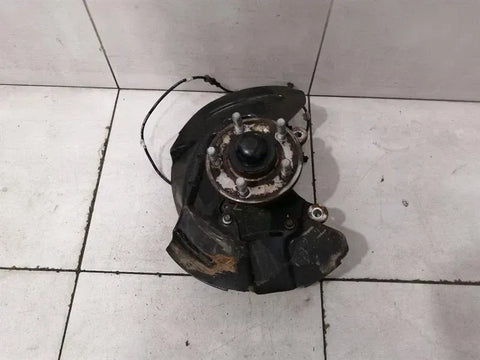 Ford Mustang MK6 S550 Left Front Hub FR3Z-3106-A Wheel Bearing Case Front Left