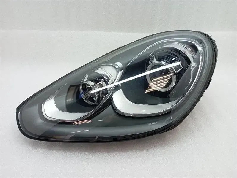 Porsche Cayenne 958 92A MK2 Headlight 7P5941031CR LHD Headlight Left Xenon
