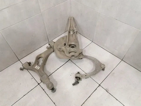 Porsche Cayenne 958 92A Left Front Hub 95834115500 Wheel Bearing Housing Front Left