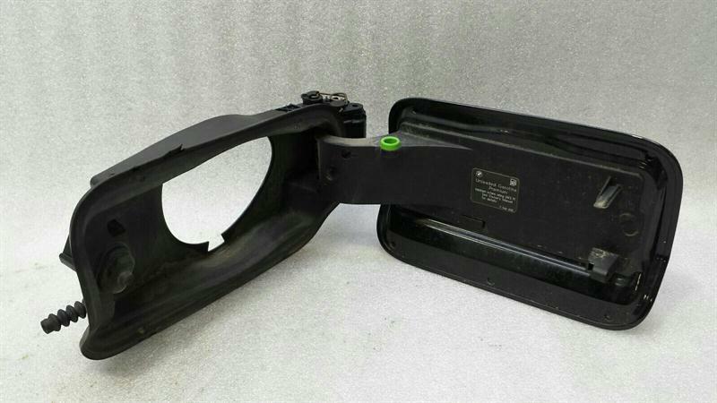 BMW 5 Series F07 GT fuel filler cap 7201690 fuel cap fuel flap.