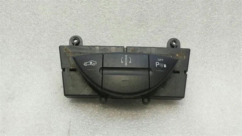 Mercedes E Class W211 Suspension Switch A2118217058 Airmatic Switch