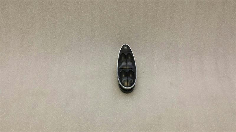 Mercedes E Class W211 W219 Main Window Switch A2118213679 Power Window Switch