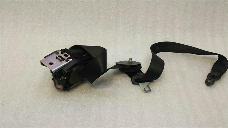 Mercedes E Class W211 front seatbelt A2118605786 seat belt front belt LI