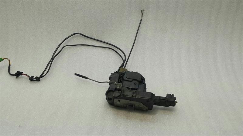 Mercedes E Class W211 FRH door lock A2117501235 door lock front right keyless