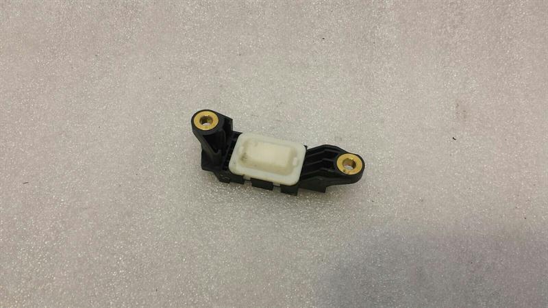 Mercedes E Class W211 Crash Sensor A0018209126 Impact Sensor