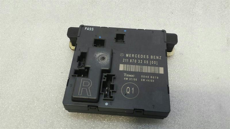 Mercedes E Class W211 Rear Right Door Module A2118703285 Door Control Unit Rear