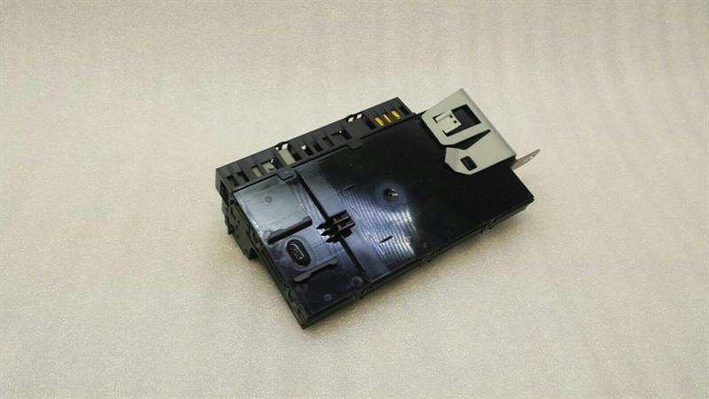 Mercedes E Class W211 Fuse Box A2115455301 Fuse Box SAM