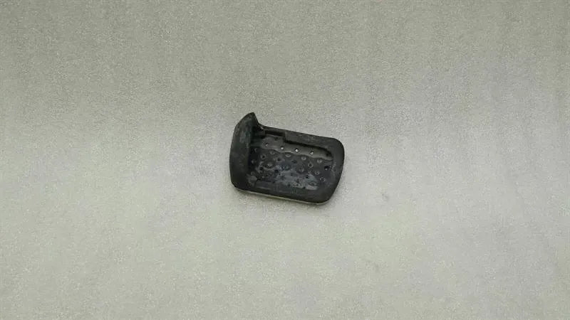 Mercedes E Class W211 AMG Brake Pedal A1702900182 Pedal Cover Trim