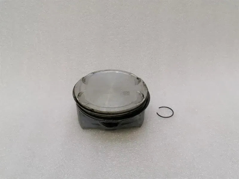 MERCEDES S-CLASS W221 ENGINE A1560300917 ENGINE M156 PISTON PISTON