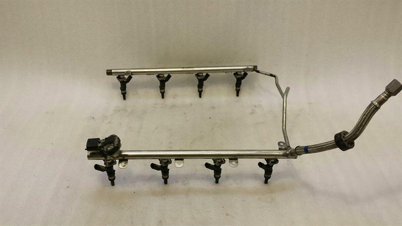 Mercedes W221 Fuel Rail A1560701795 Injection Strip Pipe Distributor M156 S63 SET