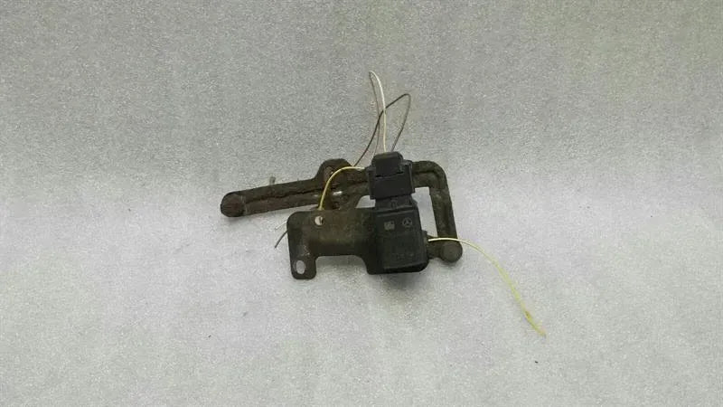Mercedes SLK R171 Xenon Level Sensor A0025428818 Level Sensor