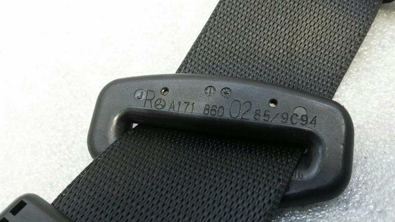 Mercedes SLK R171 right front seat belt A1718600285 seat belt belt front RE
