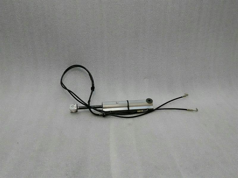 Mercedes SLK R171 Left Hydraulic Cylinder A1718000372 Hydraulic Cylinder Li