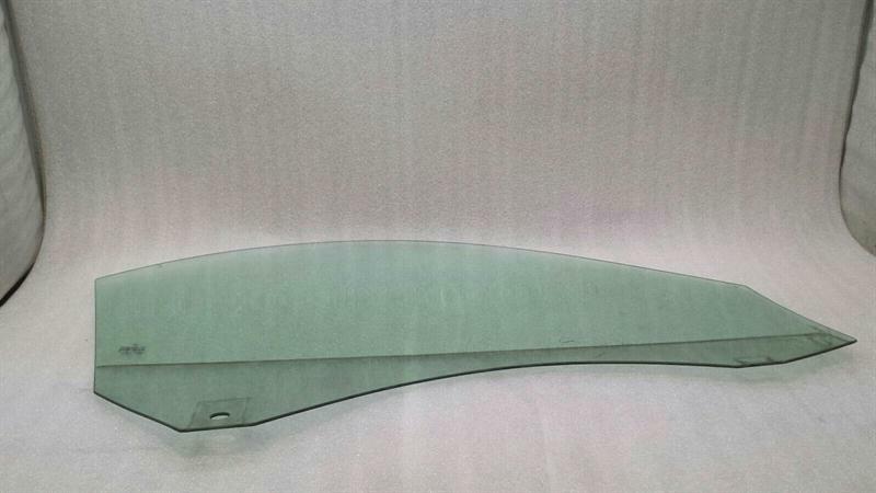 Mercedes SLK R171 left front door glass A1717250100 door window front left.