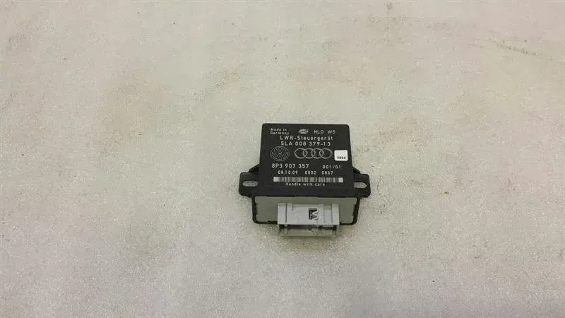 Audi S3 8P light module 5LA008379 light control unit