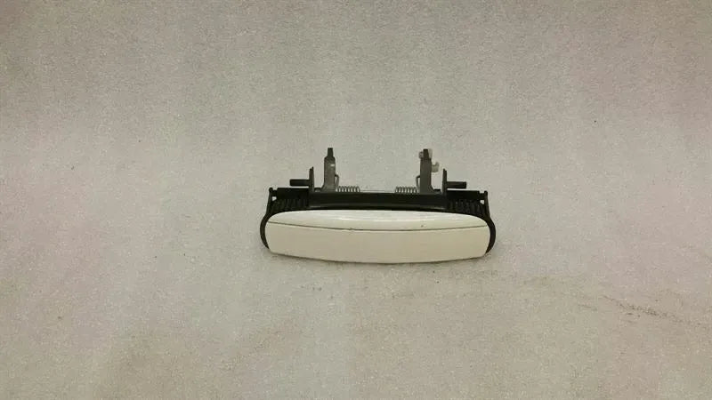 Audi S3 8P rear left door handle 4B0839885 door handle rear left