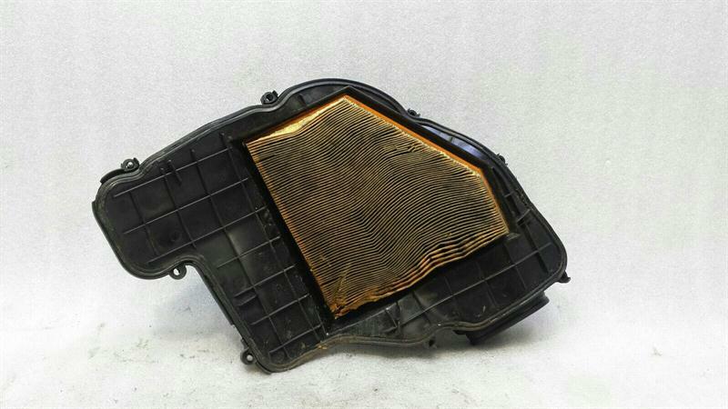 BMW 5 Series F07 GT Airbox 7577463 Air Filter Box