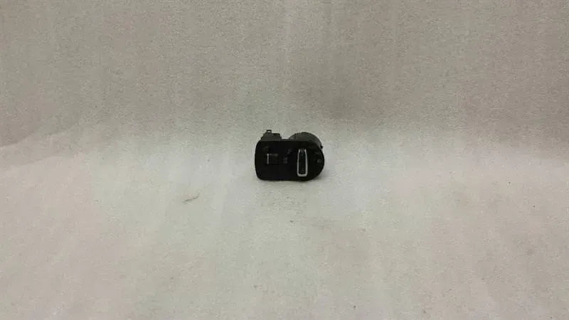 Audi S3 8P RHD Headlight Switch 8P2941531CL Right Handlebar.