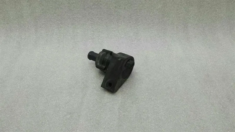 BMW 6 Series E63 E64 M6 Additional Cooling Pump 6930550 Coolant Pump Pump
