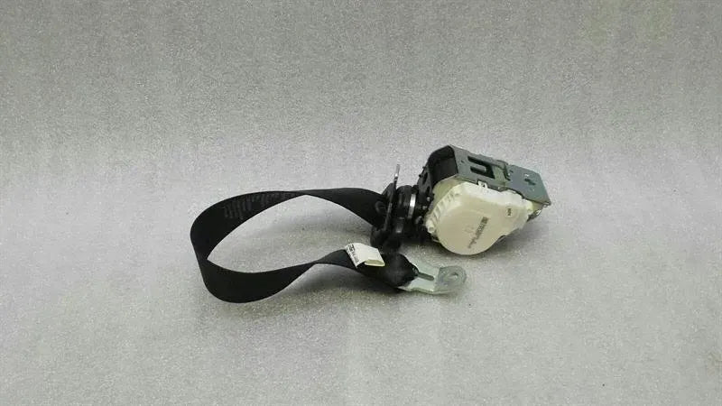 BMW 6 Series E63 rear seat belt 7918753 seat belt rear left