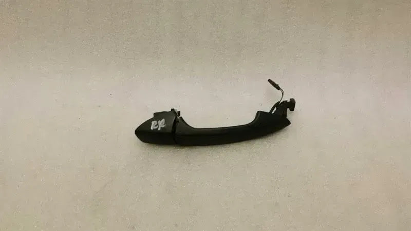Mercedes S-Class W221 RRH Door Handle A2217600670 Rear Door Handle RE Keyless Go