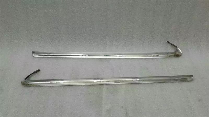 Audi RS4 8K rear quarter body moulding set 8K9853345B strip rear set Avant