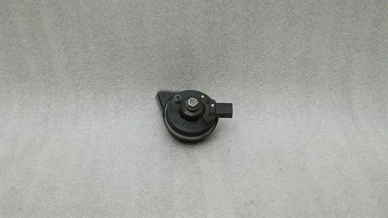 Audi A4 8K Horn 8T0951223 Horn Fanfare