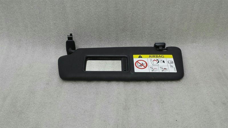 Audi RS4 A4 8K RHD Left Sun visor 8U2857551B right handlebar