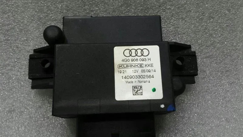 Audi A4 8K Fuel Pump Module 4G0906093H Control Unit Fuel Pump