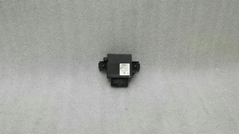 Audi A4 8K Fuel Pump Module 4G0906093H Control Unit Fuel Pump