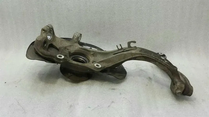 Audi RS4 8K Right Front Hub 4G0407254C Wheel Bearing Housing Front Right