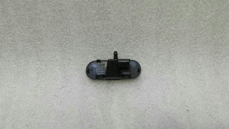 Audi A4 8K RS4 RS5 A5 Left Washer Nozzle 8T0955987B Washwater Nozzle Left