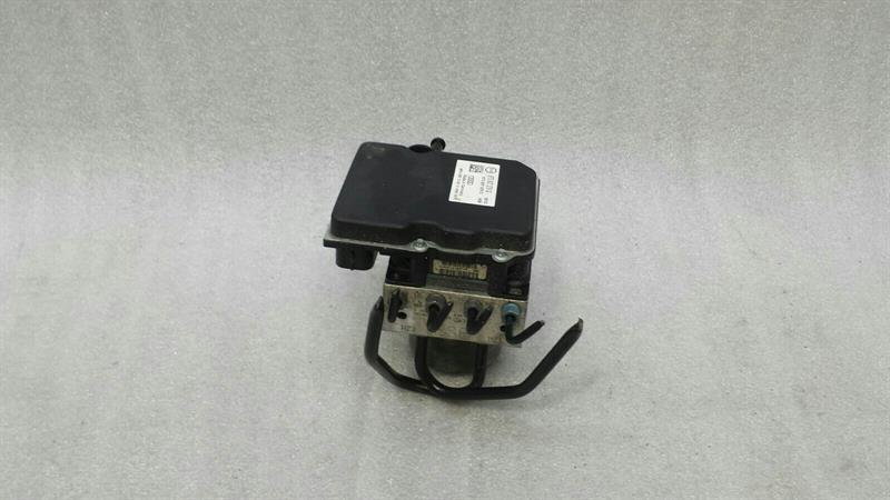AUDI RS4 RS5 8K A.B.S PUMP 8T0614517K ABS PUMP HYDRAULIC BLOCK
