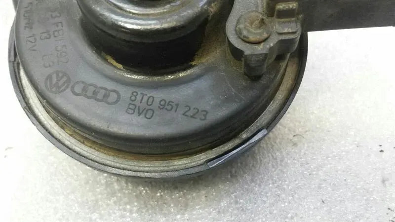 Audi A4 8K Horn 8T0951223 Horn Fanfare