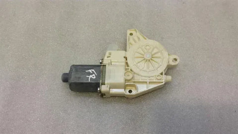 Mercedes E Class W212 FRH Door Window Motor A2129066702 Window Regulator Motor Front