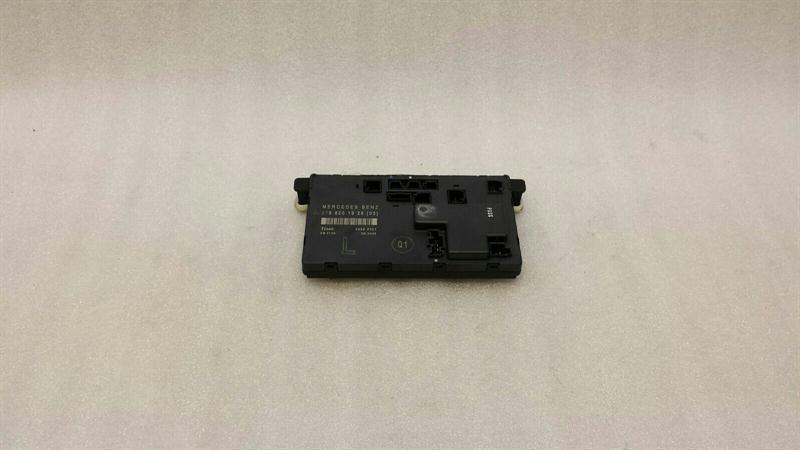 Mercedes CLS W219 front left door module A2198201926 door control unit front Li