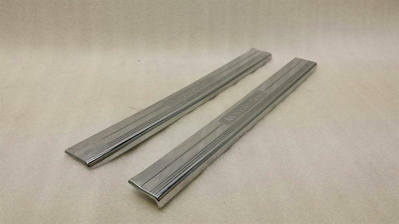 Mercedes CLS W219 Door Sill A2196800235 Door Sill Trim Set