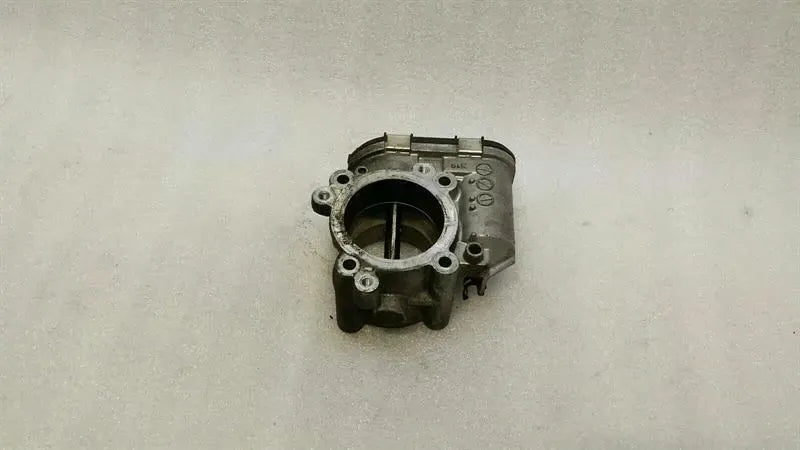 Mercedes CLS W219 Throttle Body A6420900270 Throttle Body OM642