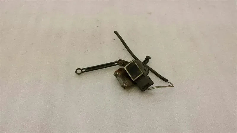 Mercedes CLS W219 Xenon Level Sensor A0105427717 Level Controller