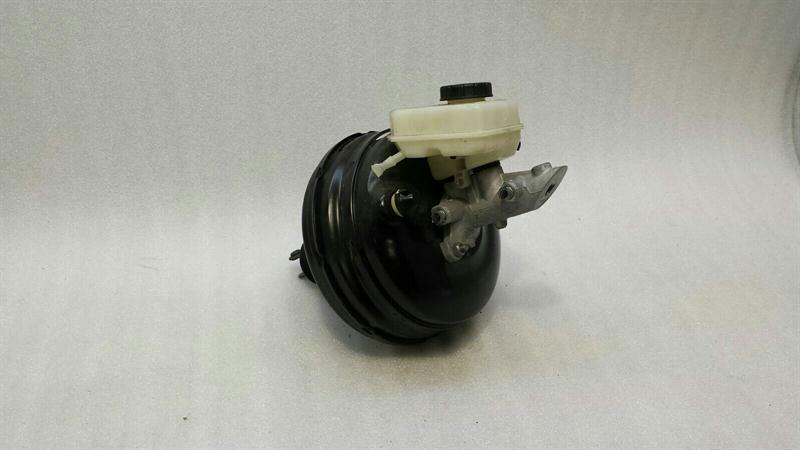 Mercedes CLS W219 Brake Servo A0054308130 Brake Booster