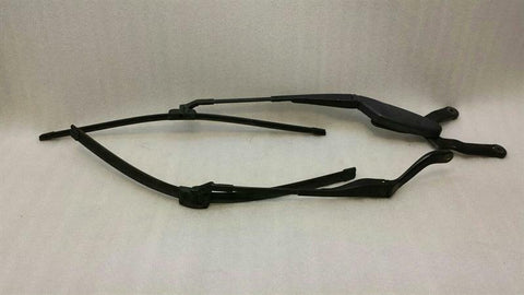 Mercedes CLS W219 RHD Wiper Arm A2118201444 Right Handlebar Set