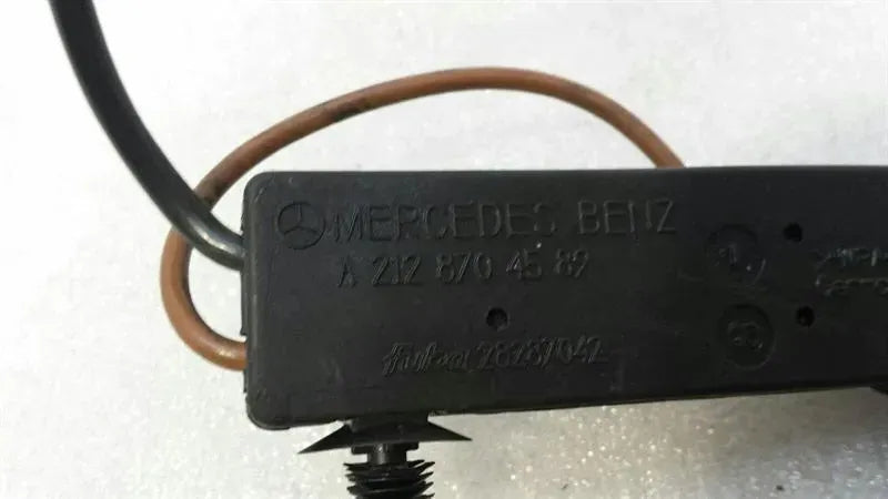 Mercedes E Class W212 Aerial / Antenna A2128704589 Antenna
