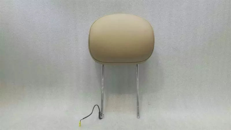 Mercedes CLS W219 Front Right Seat Headrest A2199701450 Headrest Front Right