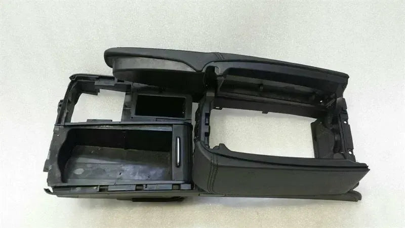 Mercedes E Class W212 E63 AMG armrest A2126800439 centre armrest armrest RHD