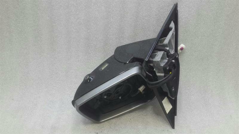 Mercedes E Class W212 Right Door Mirror A2128106600 Rear View Mirror Right LED 360°