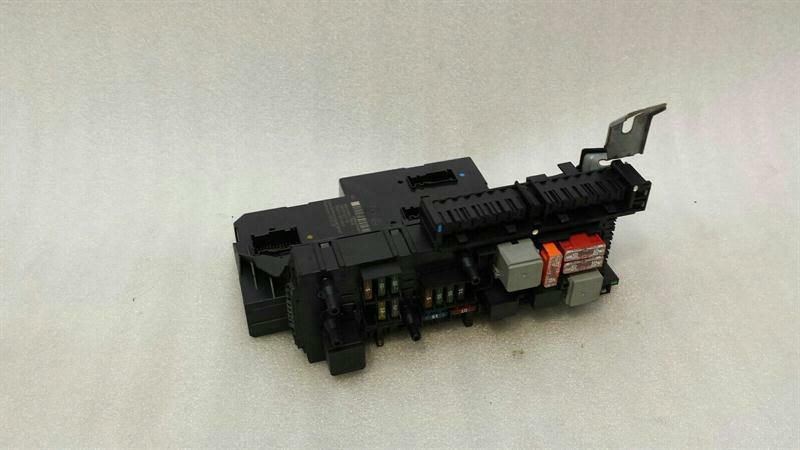 Mercedes E Class W212 Fuse Box A2129009622 Fuse Box SAM Unit