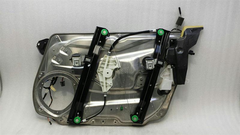 Mercedes E Class W212 Door Winder A2127201579 Front Left Window Regulator