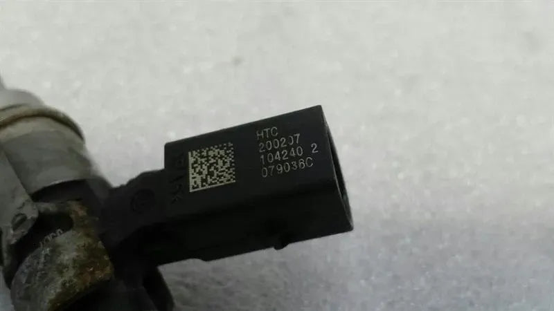 Audi S5 8T Injector 079036C Fuel Injector 4.2 FSI V8