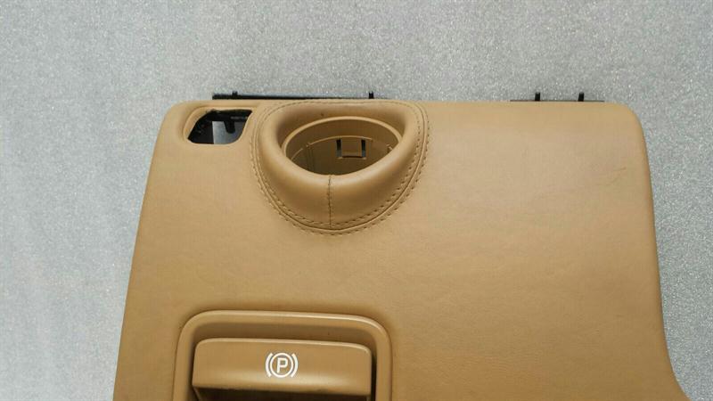Porsche Cayenne 957 Knee Cover 95552505018G1 Knee Cover Full Leather Beige